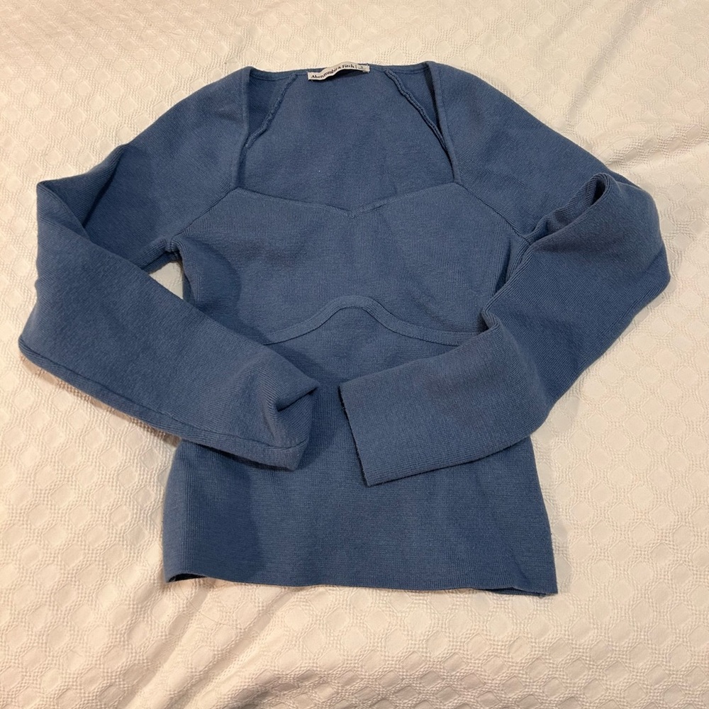 Abercrombie & Fitch Women's Slate Blue Crew Neck Sweater